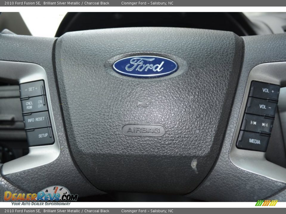 2010 Ford Fusion SE Brilliant Silver Metallic / Charcoal Black Photo #21