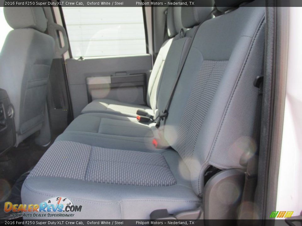 2016 Ford F250 Super Duty XLT Crew Cab Oxford White / Steel Photo #19