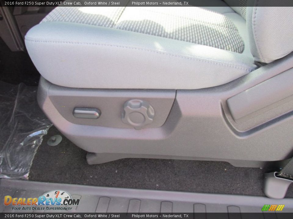 2016 Ford F250 Super Duty XLT Crew Cab Oxford White / Steel Photo #23