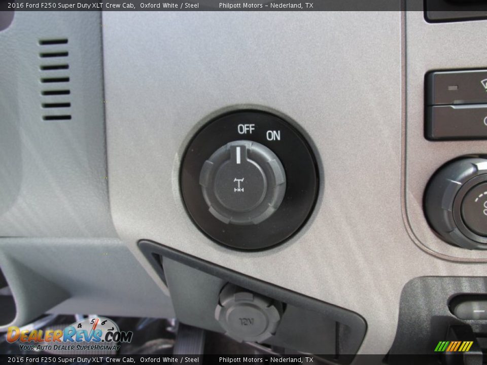 2016 Ford F250 Super Duty XLT Crew Cab Oxford White / Steel Photo #30