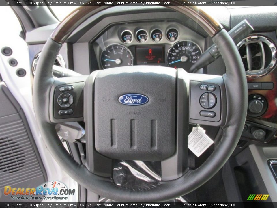 2016 Ford F350 Super Duty Platinum Crew Cab 4x4 DRW Steering Wheel Photo #33