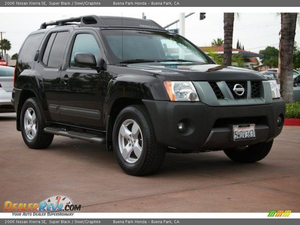 2006 Nissan Xterra SE Super Black / Steel/Graphite Photo #1