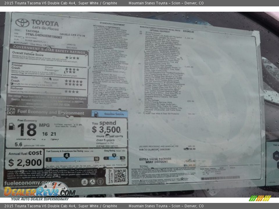 2015 Toyota Tacoma V6 Double Cab 4x4 Super White / Graphite Photo #10