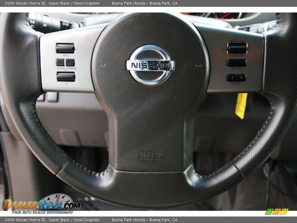 2006 Nissan Xterra SE Super Black / Steel/Graphite Photo #13