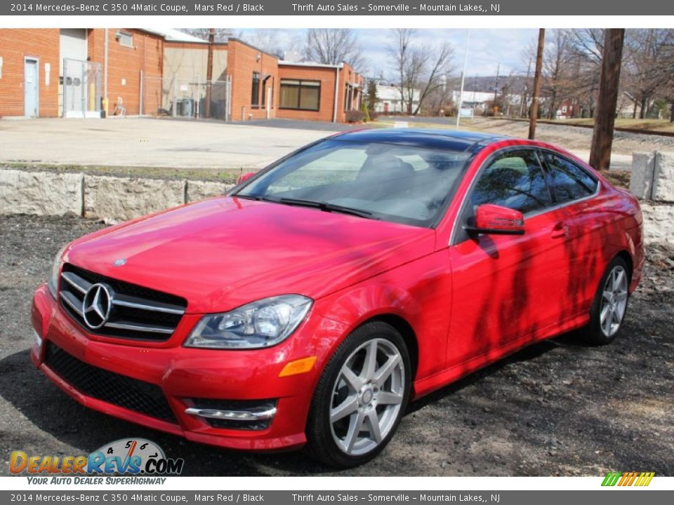 Front 3/4 View of 2014 Mercedes-Benz C 350 4Matic Coupe Photo #2