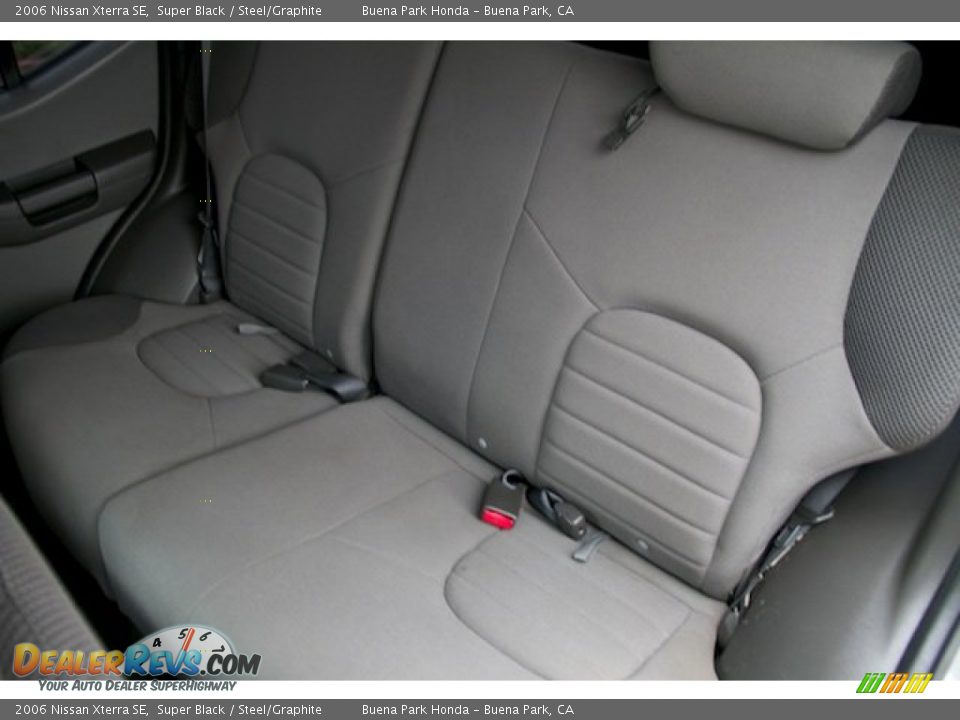 2006 Nissan Xterra SE Super Black / Steel/Graphite Photo #15