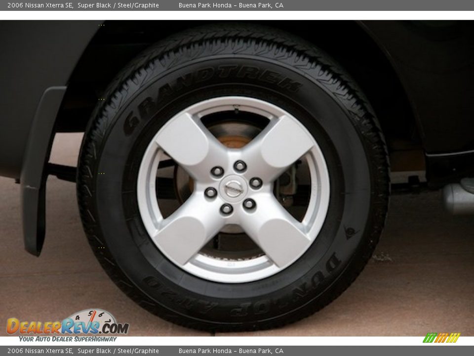 2006 Nissan Xterra SE Super Black / Steel/Graphite Photo #29