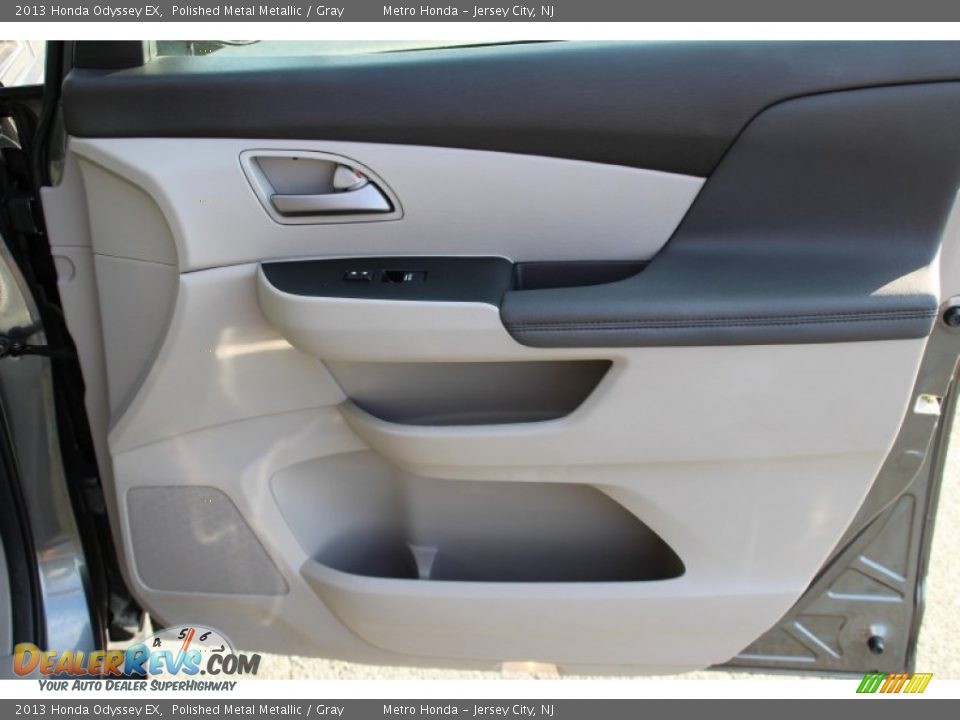 2013 Honda Odyssey EX Polished Metal Metallic / Gray Photo #24