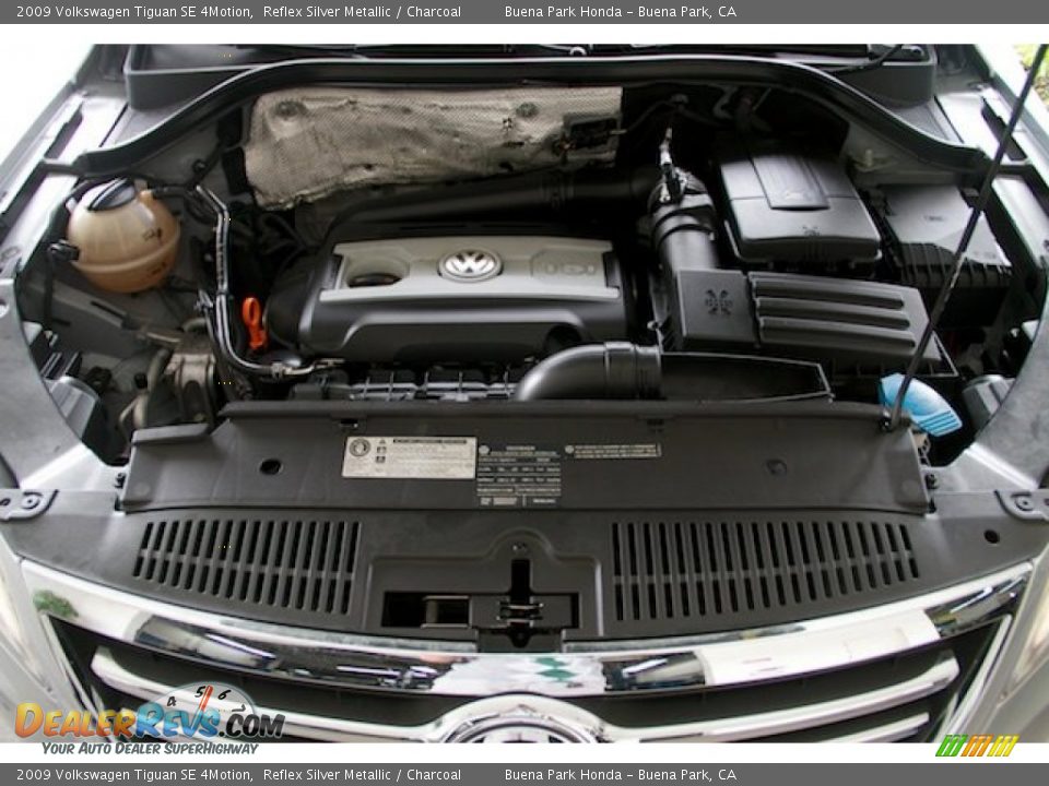 2009 Volkswagen Tiguan SE 4Motion Reflex Silver Metallic / Charcoal Photo #27