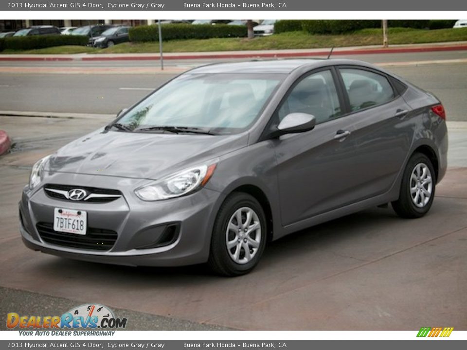 2013 Hyundai Accent GLS 4 Door Cyclone Gray / Gray Photo #8