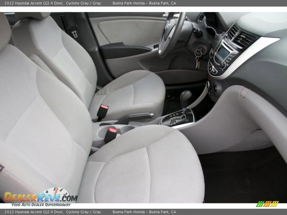 2013 Hyundai Accent GLS 4 Door Cyclone Gray / Gray Photo #18