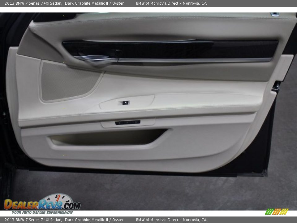 2013 BMW 7 Series 740i Sedan Dark Graphite Metallic II / Oyster Photo #15