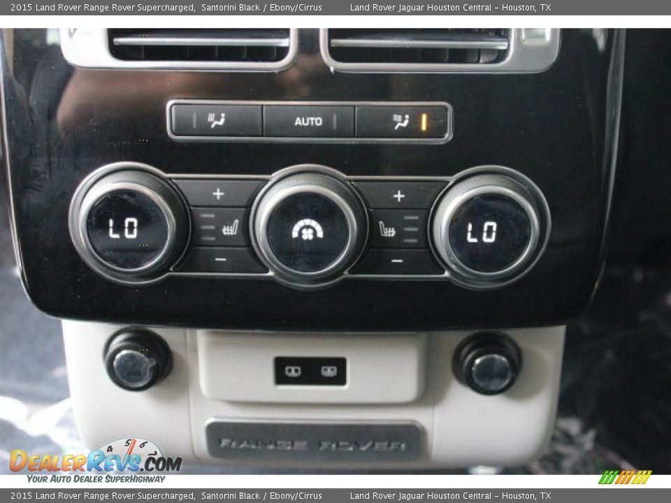 Controls of 2015 Land Rover Range Rover Supercharged Photo #35