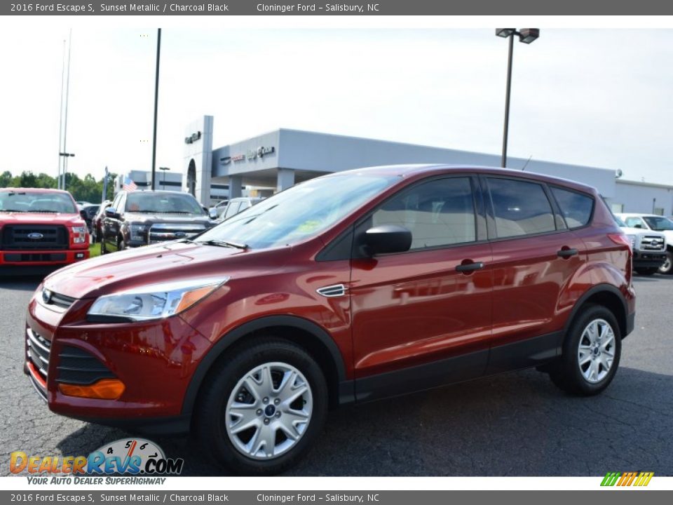 2016 Ford Escape S Sunset Metallic / Charcoal Black Photo #3