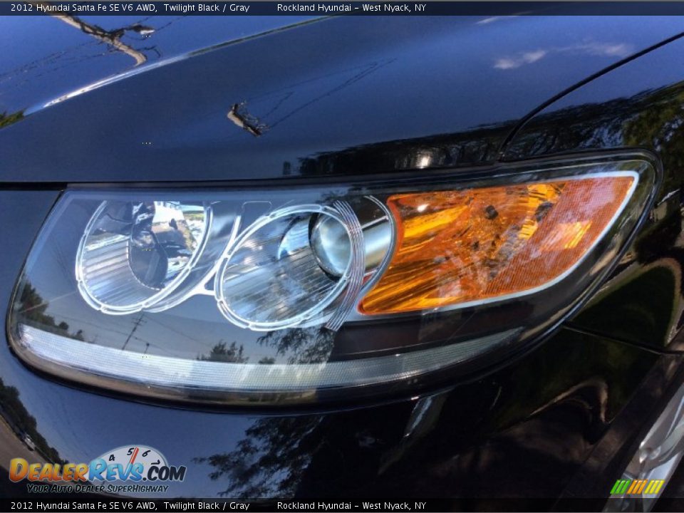 2012 Hyundai Santa Fe SE V6 AWD Twilight Black / Gray Photo #30