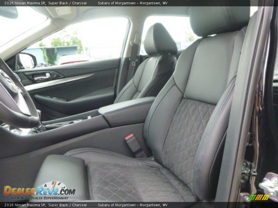 Front Seat of 2016 Nissan Maxima SR Photo #12