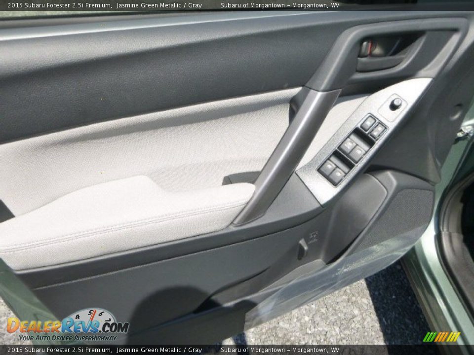 2015 Subaru Forester 2.5i Premium Jasmine Green Metallic / Gray Photo #13