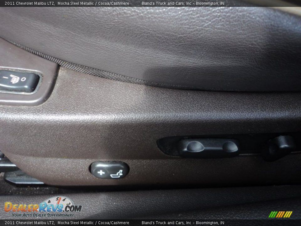 2011 Chevrolet Malibu LTZ Mocha Steel Metallic / Cocoa/Cashmere Photo #10