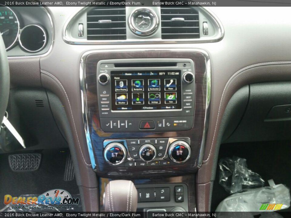 Controls of 2016 Buick Enclave Leather AWD Photo #8