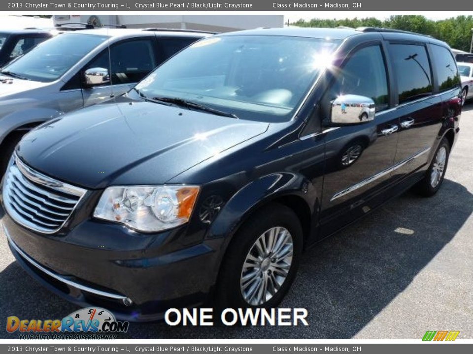 2013 Chrysler Town & Country Touring - L Crystal Blue Pearl / Black/Light Graystone Photo #1