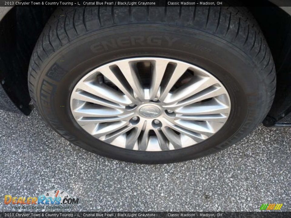 2013 Chrysler Town & Country Touring - L Crystal Blue Pearl / Black/Light Graystone Photo #15