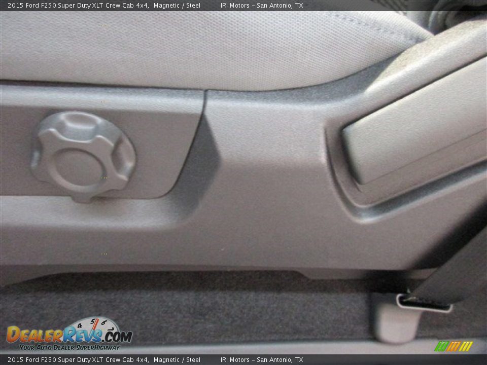 2015 Ford F250 Super Duty XLT Crew Cab 4x4 Magnetic / Steel Photo #14