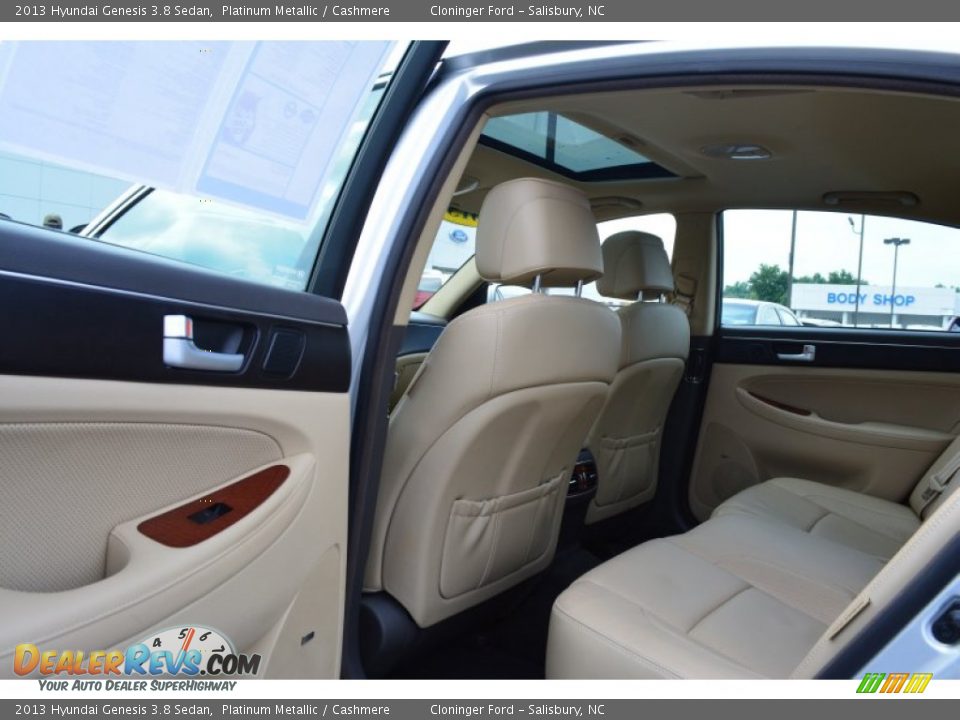 2013 Hyundai Genesis 3.8 Sedan Platinum Metallic / Cashmere Photo #13