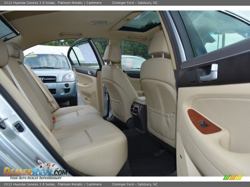 2013 Hyundai Genesis 3.8 Sedan Platinum Metallic / Cashmere Photo #15