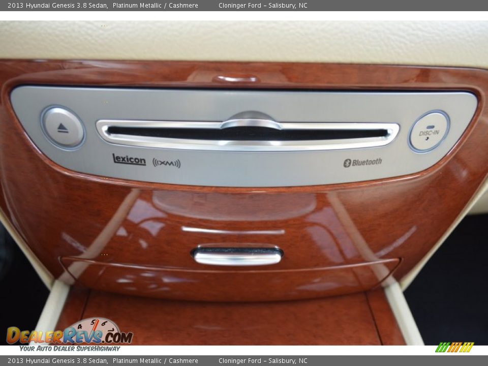 2013 Hyundai Genesis 3.8 Sedan Platinum Metallic / Cashmere Photo #23