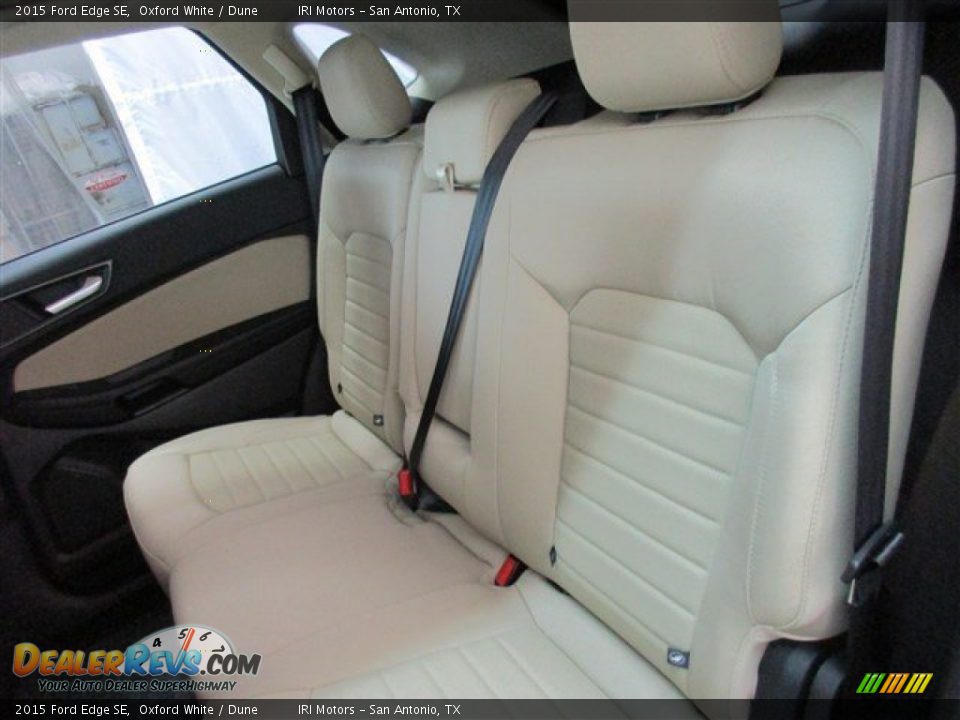 2015 Ford Edge SE Oxford White / Dune Photo #9