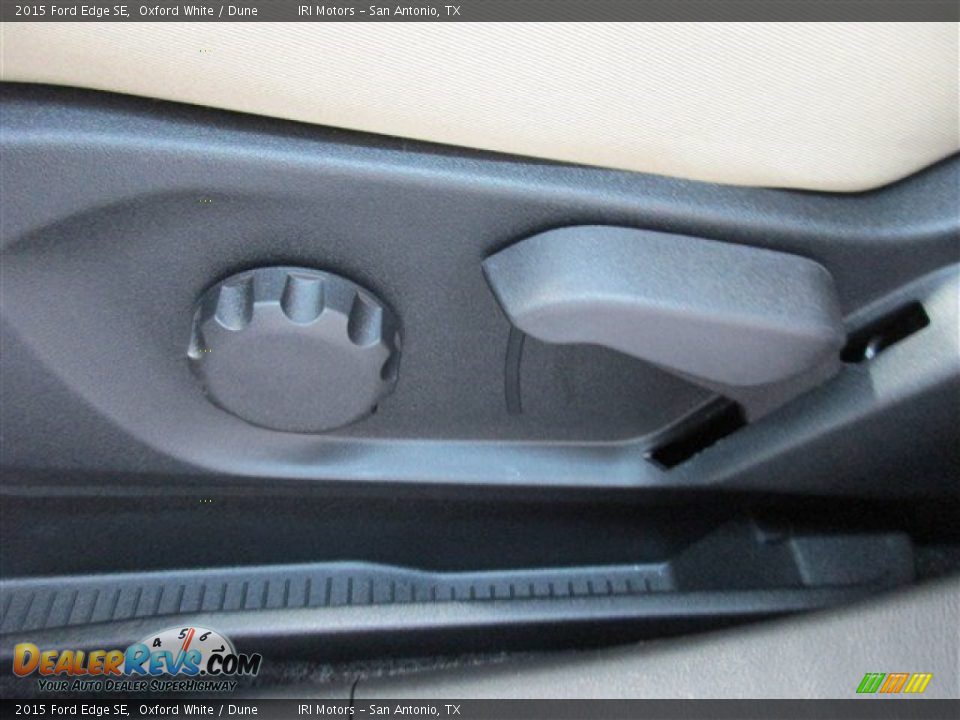 2015 Ford Edge SE Oxford White / Dune Photo #15
