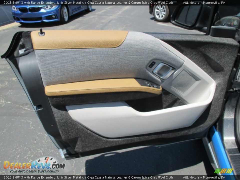 2015 BMW i3 with Range Extender Ionic Silver Metallic / Giga Cassia Natural Leather & Carum Spice Grey Wool Cloth Photo #10