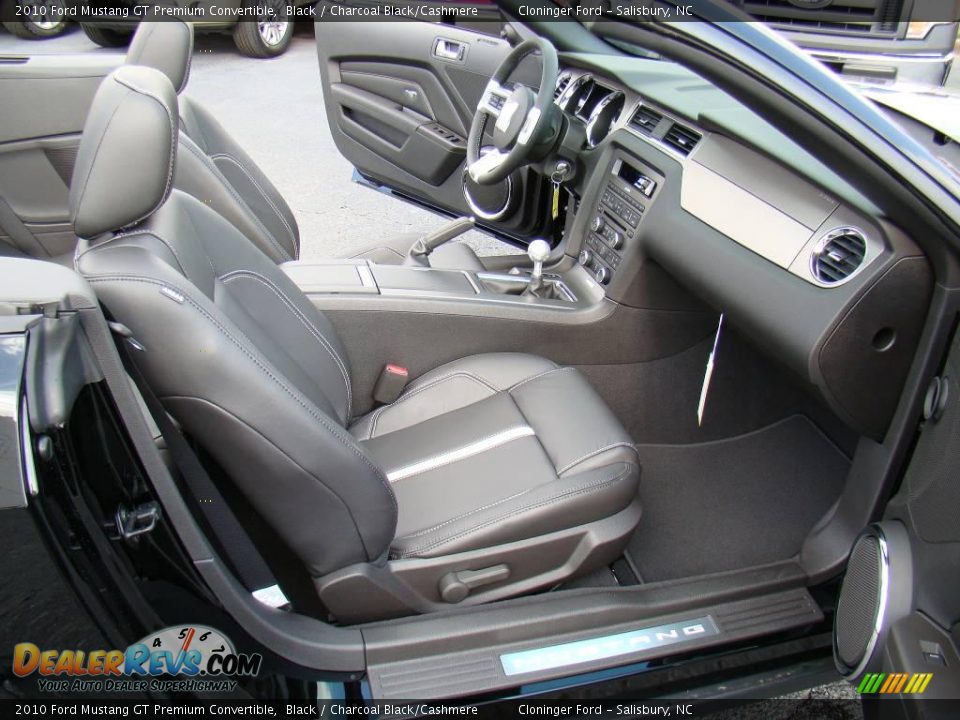 2010 Ford Mustang GT Premium Convertible Black / Charcoal Black/Cashmere Photo #14
