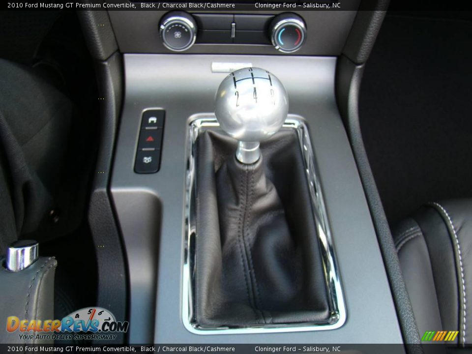 2010 Ford Mustang GT Premium Convertible Black / Charcoal Black/Cashmere Photo #28