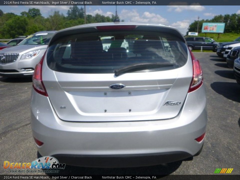 2014 Ford Fiesta SE Hatchback Ingot Silver / Charcoal Black Photo #4