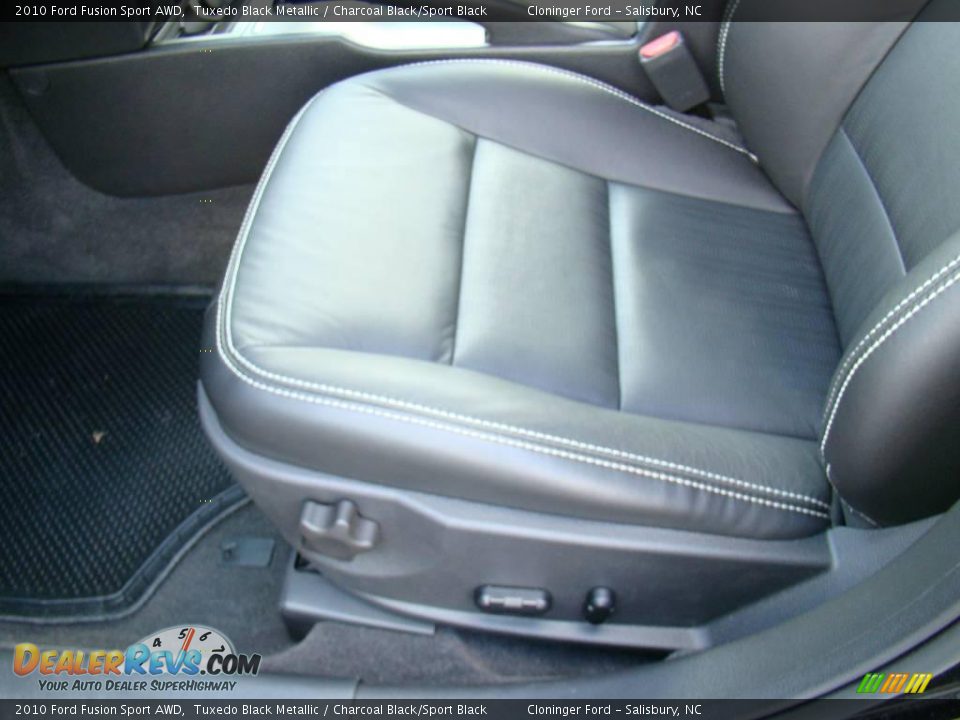 2010 Ford Fusion Sport AWD Tuxedo Black Metallic / Charcoal Black/Sport Black Photo #19