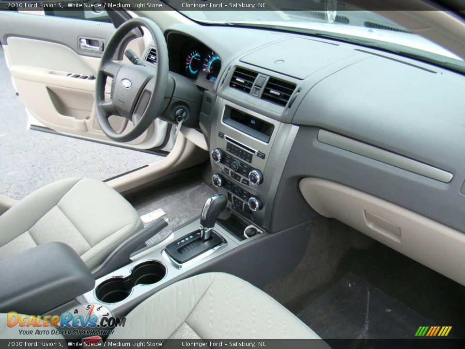 2010 Ford Fusion S White Suede / Medium Light Stone Photo #13