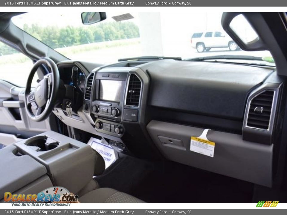 2015 Ford F150 XLT SuperCrew Blue Jeans Metallic / Medium Earth Gray Photo #16