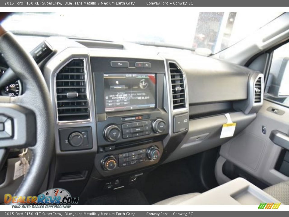 2015 Ford F150 XLT SuperCrew Blue Jeans Metallic / Medium Earth Gray Photo #28