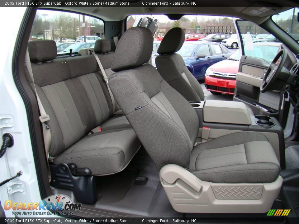 2009 Ford F150 STX SuperCab Oxford White / Stone/Medium Stone Photo #12
