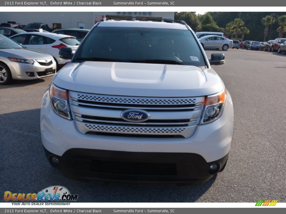 2013 Ford Explorer XLT Oxford White / Charcoal Black Photo #3