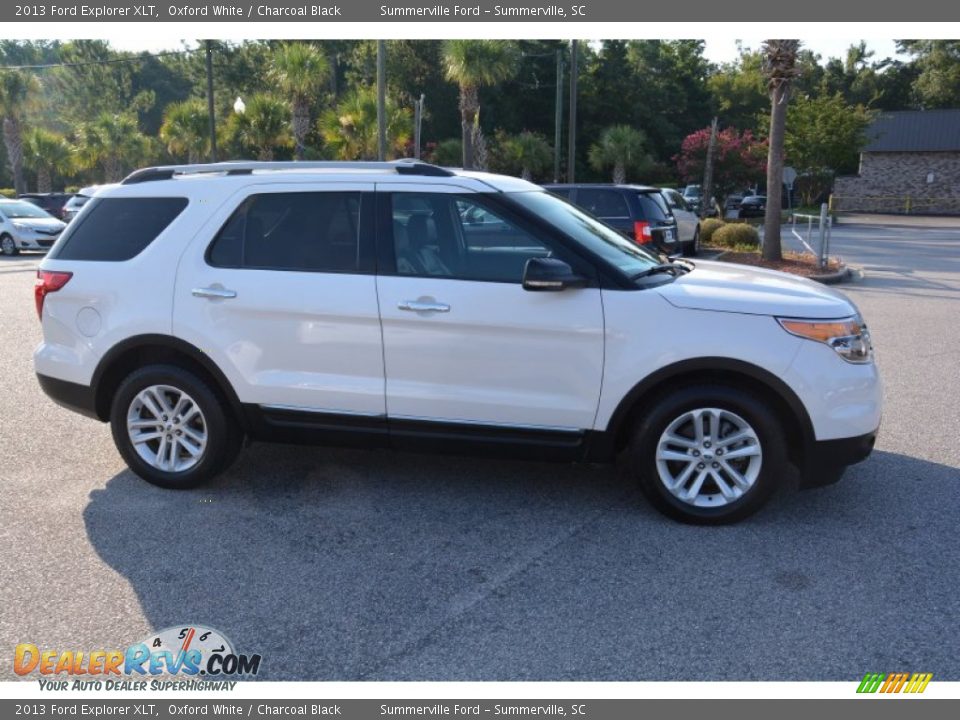 2013 Ford Explorer XLT Oxford White / Charcoal Black Photo #4