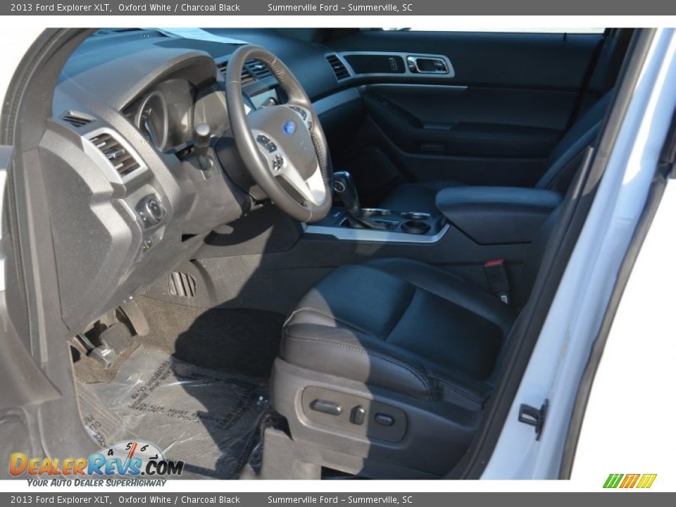 2013 Ford Explorer XLT Oxford White / Charcoal Black Photo #10