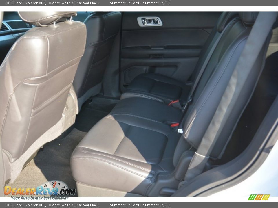 2013 Ford Explorer XLT Oxford White / Charcoal Black Photo #13