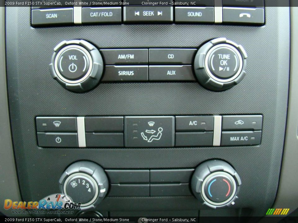 2009 Ford F150 STX SuperCab Oxford White / Stone/Medium Stone Photo #24