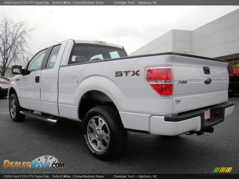 2009 Ford F150 STX SuperCab Oxford White / Stone/Medium Stone Photo #28
