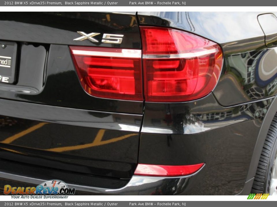 2012 BMW X5 xDrive35i Premium Black Sapphire Metallic / Oyster Photo #25