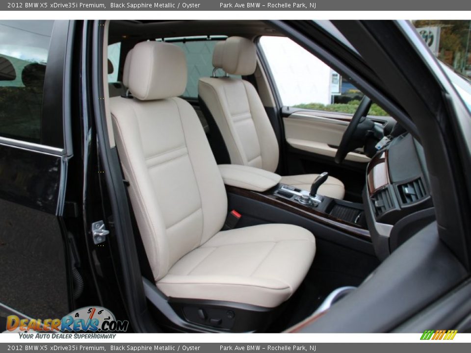 2012 BMW X5 xDrive35i Premium Black Sapphire Metallic / Oyster Photo #32
