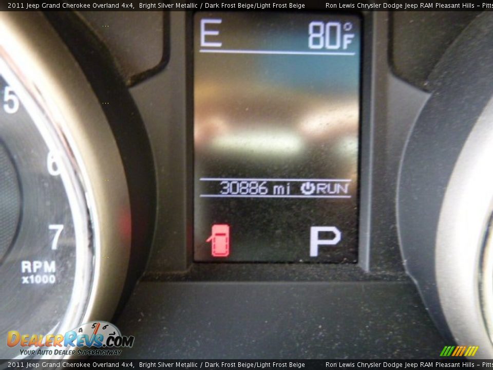 2011 Jeep Grand Cherokee Overland 4x4 Bright Silver Metallic / Dark Frost Beige/Light Frost Beige Photo #18
