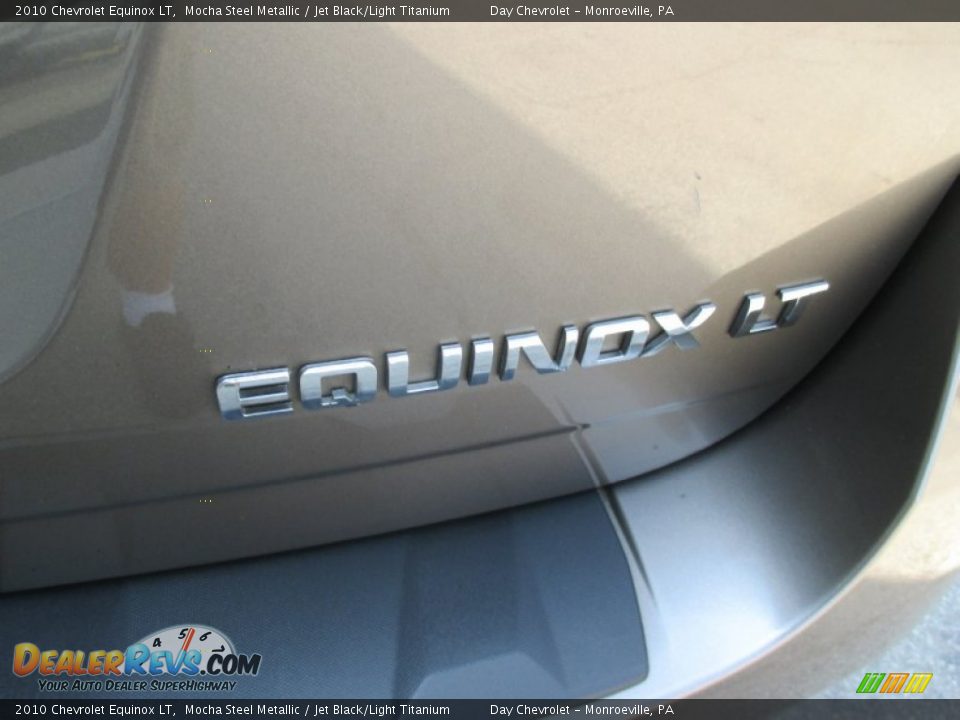 2010 Chevrolet Equinox LT Mocha Steel Metallic / Jet Black/Light Titanium Photo #6